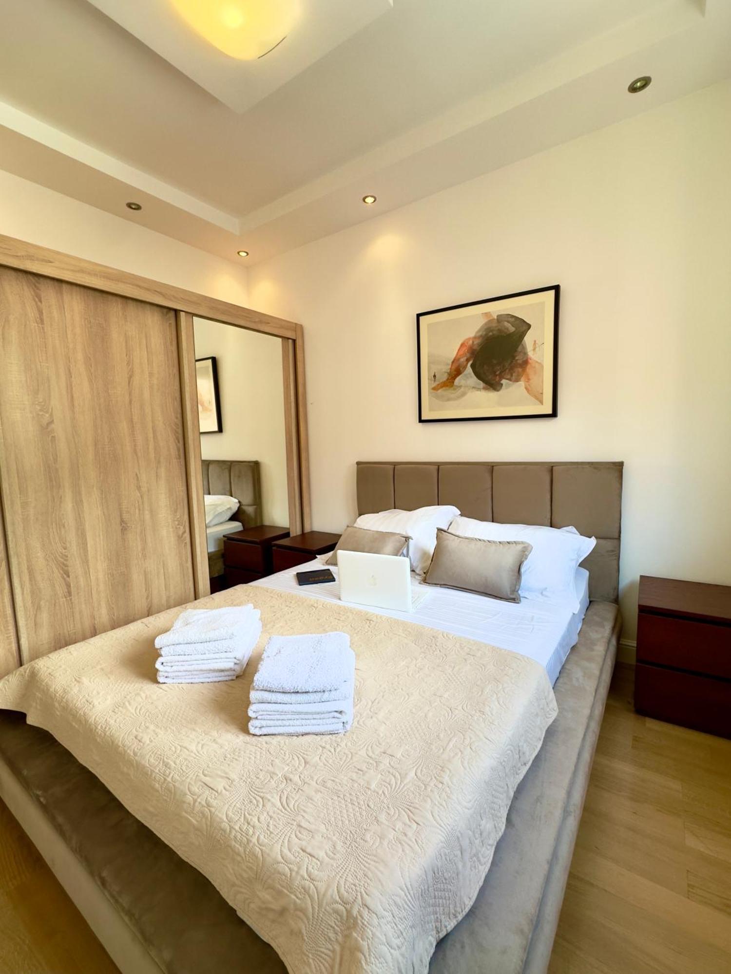 Lux Superior Apartment 120M2 In Heart Of Budva Eksteriør bilde
