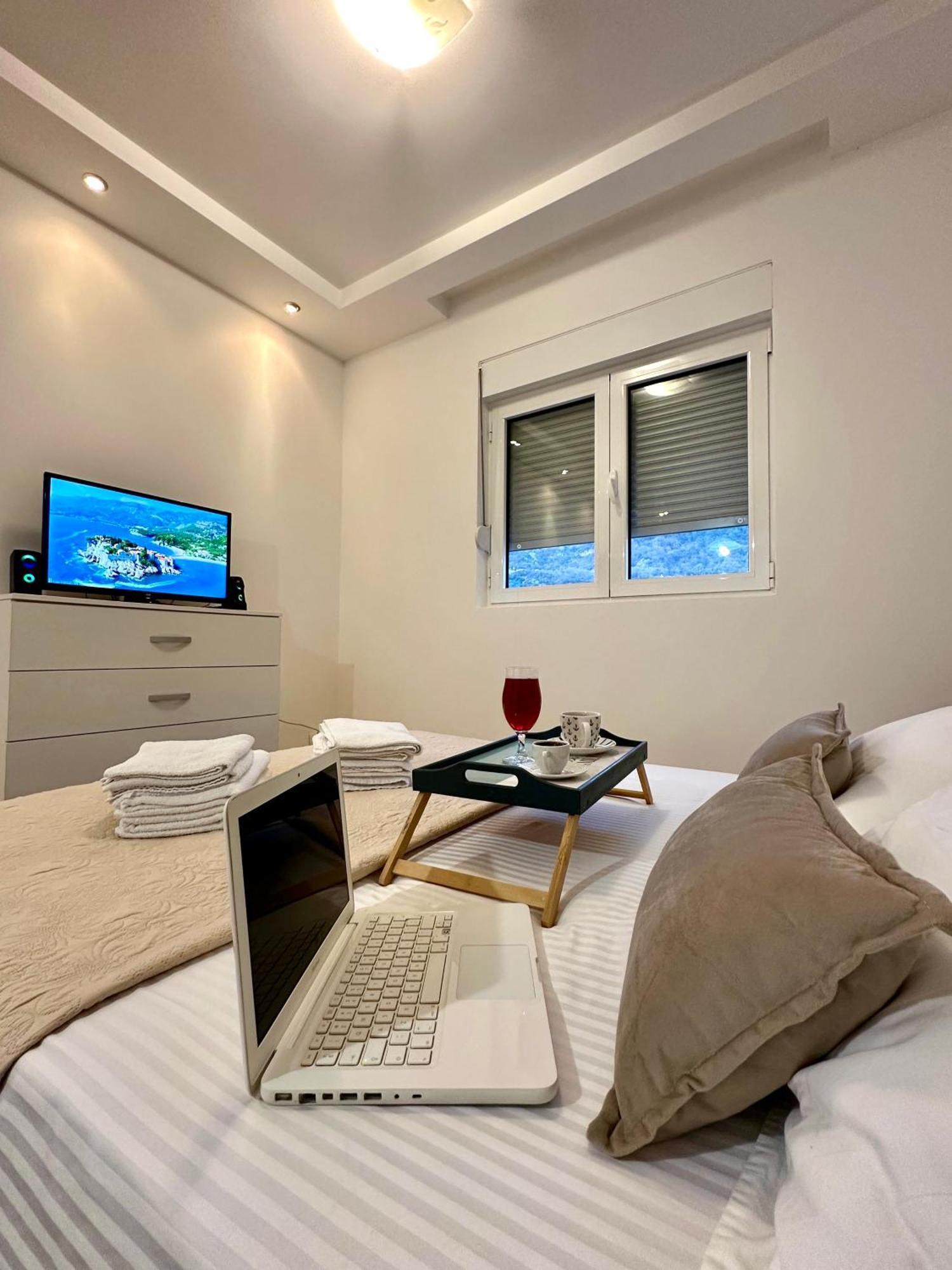 Lux Superior Apartment 120M2 In Heart Of Budva Eksteriør bilde
